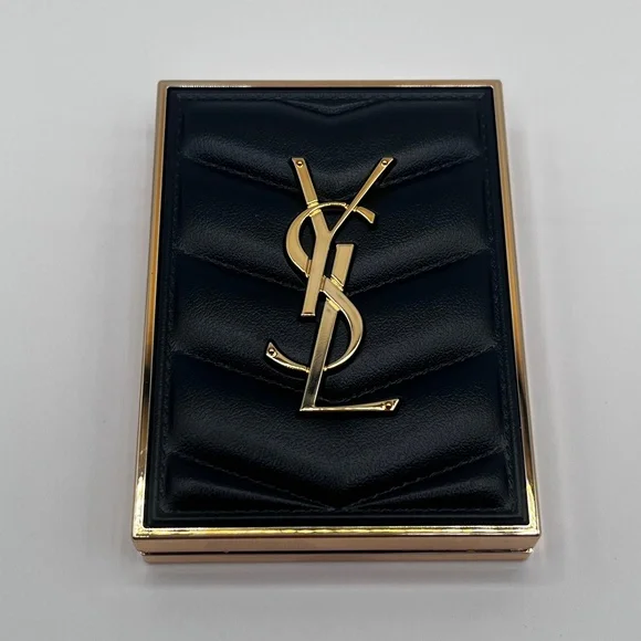 NEW YSL Eyeshadow Palette #100 “Stora Dolls” Couture Mini Clutch Limited Edition - Picture 1 of 7